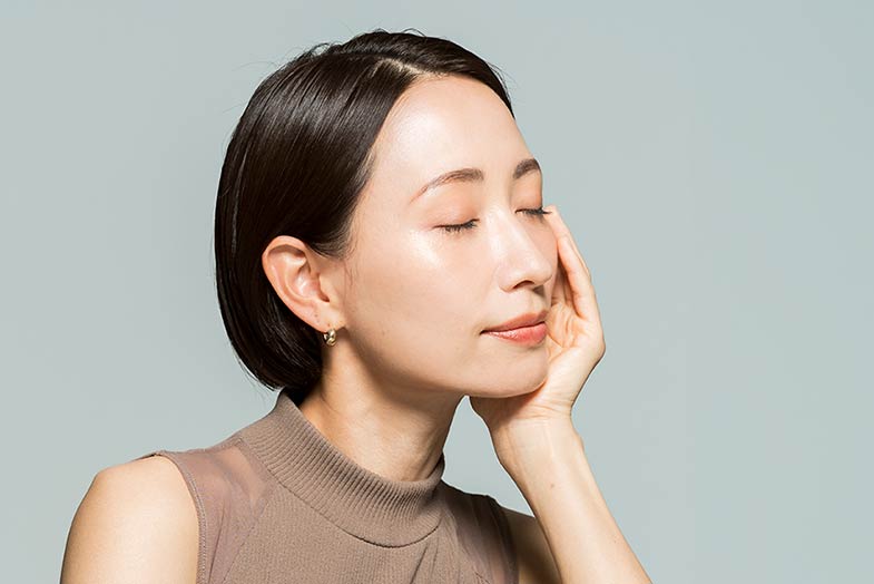 ほっぺの毛穴を簡単になくす方法はある？自宅でできるスキンケアや改善方法を解説